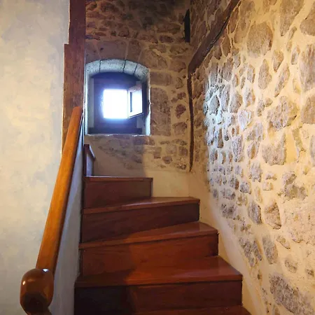 Torrona Torre Medieval En Merindades Ferienhaus